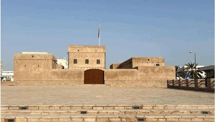 ترميم قلعة السيب يعيد الحياة لمعلم تاريخي بارز في مسقط
